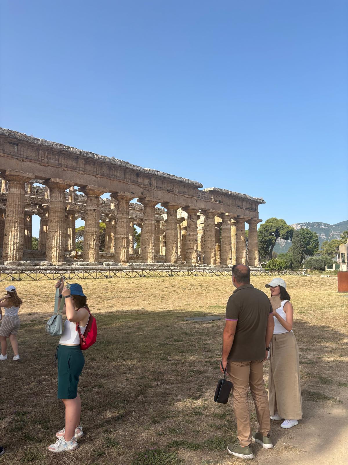 Paestum ruins 1